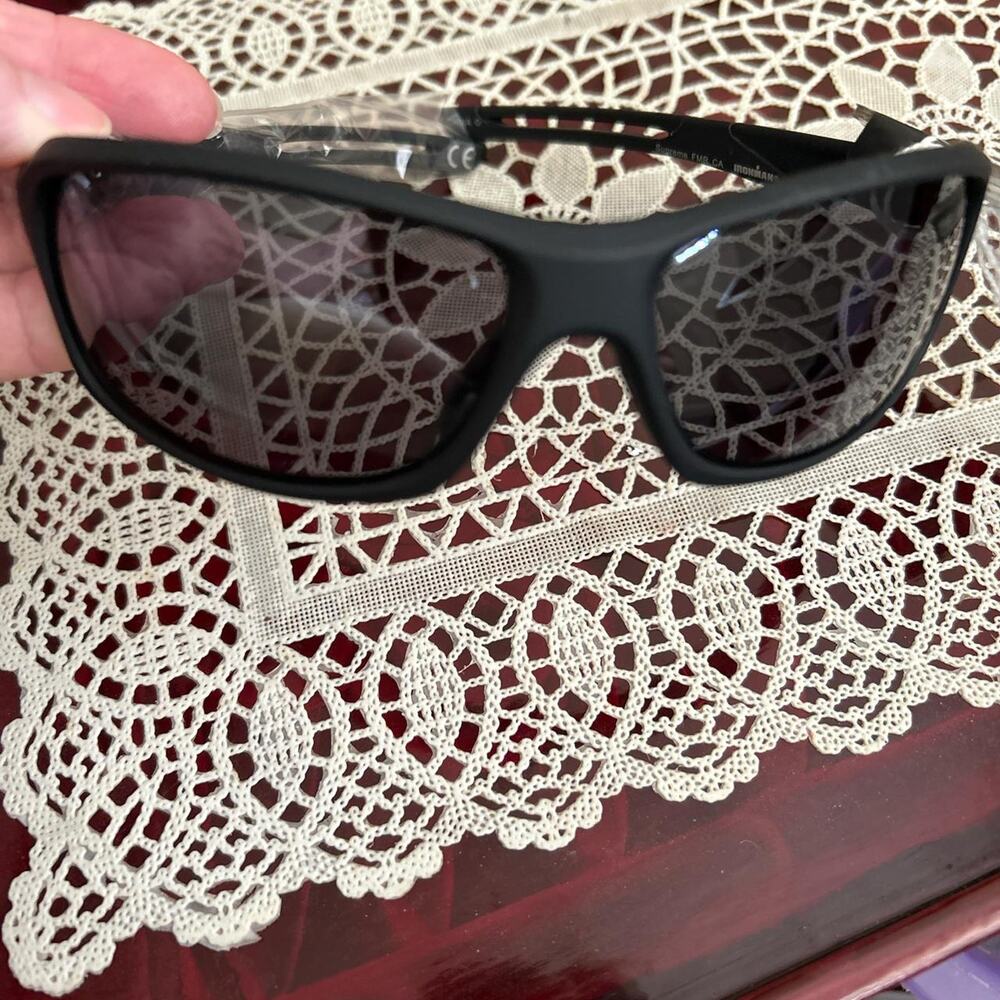 NWT Foster Grant IRON MAN Sunglasses